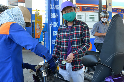 [-]Xăng[-]sinh[-]học[-]sắp[-]cáo[-]chung?